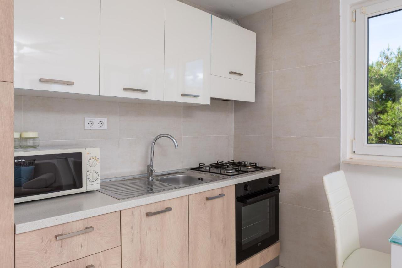 Estella Villa Apartments Рогозниця Екстер'єр фото